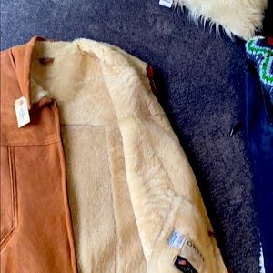 Orvis Sherling leather vest size large,